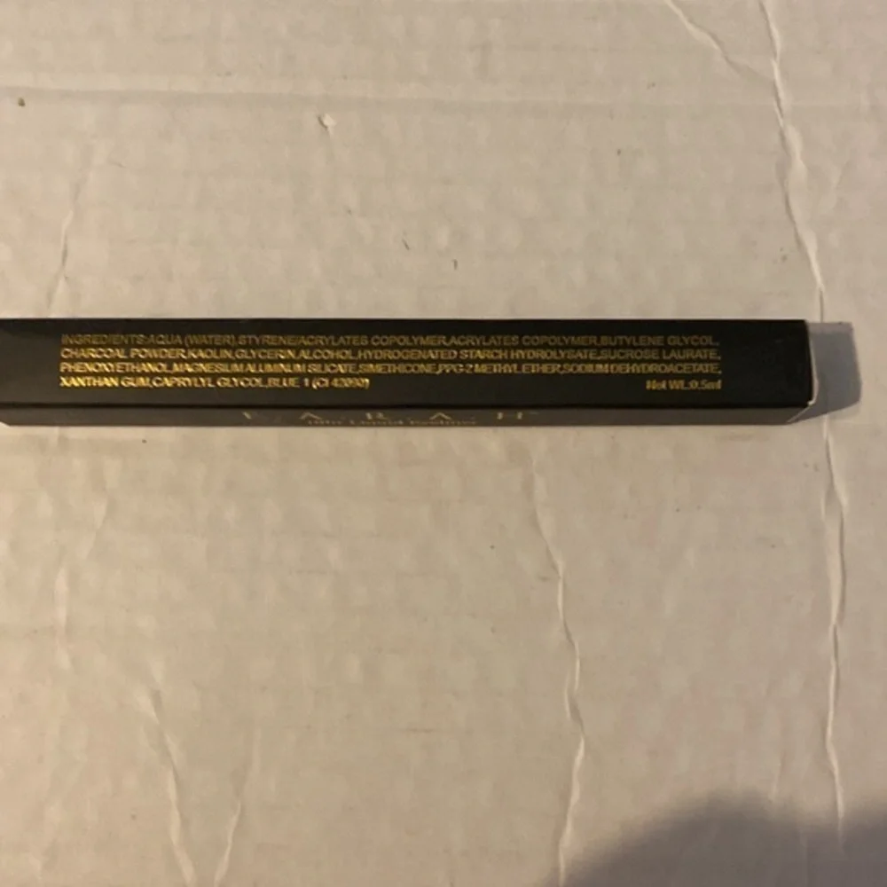 F.A.R.A.H Liquid Eyeliner Black Velvet